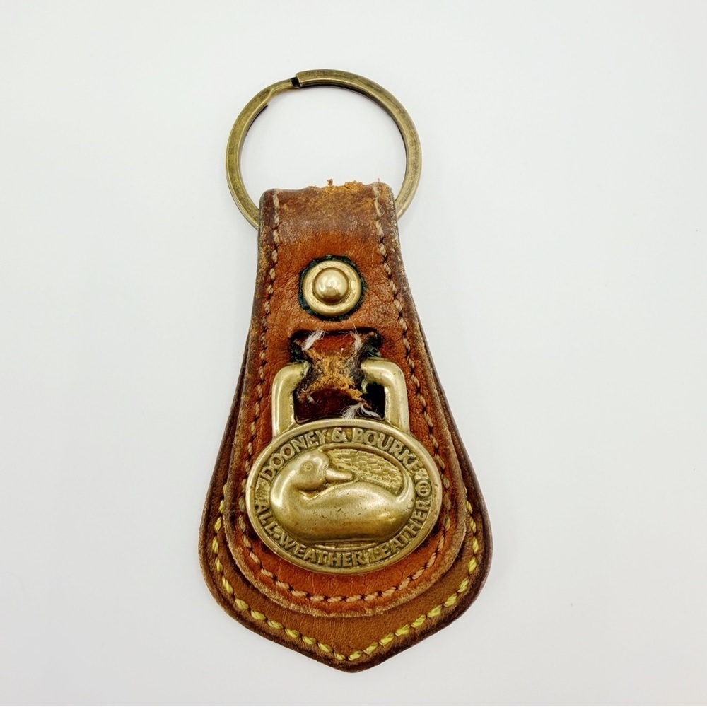 Vintage Dooney & Bourke All Weather Brown Leather Solid Brass Key Ring Key Chain